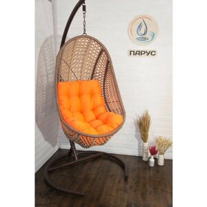 Кресло из ротанга Джули на металлической стойке с оранжевой подушкой прямоугольной
