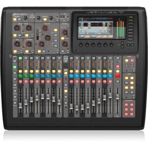 Микшерный пульт BEHRINGER X32 Compact