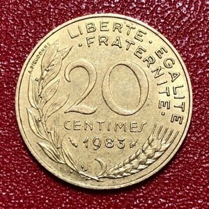 Монета Франция 20 Сантимов 1983 год #4-6