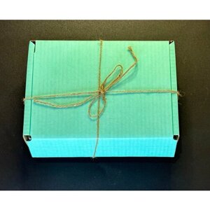 Набор для женщин в подарочной коробке цвета Тиффани - диффузор для дома, ароматическая свеча, тканевая маска для лица, патчи для глаз
