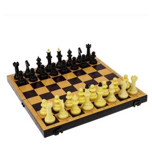 Настольная игра 2 в 1 "Семейная"шахматы шашки доска пластик 30 х 30 см