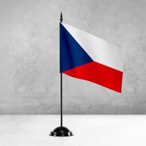 Настольный флаг Чехии на пластиковой черной подставке