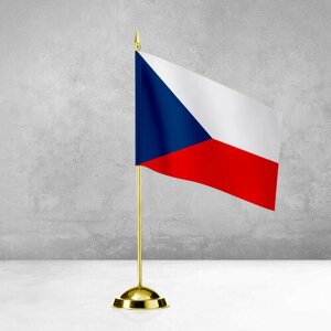Настольный флаг Чехии на пластиковой подставке под золото