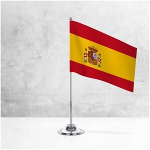Настольный флаг Испании на металлической подставке под серебро / Флажок Испании настольный 15x22 см. на подставке