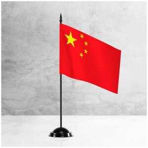 Настольный флаг Китая на пластиковой черной подставке