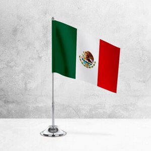 Настольный флаг Мексики на металлической подставке под серебро