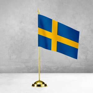 Настольный флаг Швеции на пластиковой подставке под золото