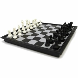 Подарки Магнитные шахматы (20 х 10 х 3,5 см)