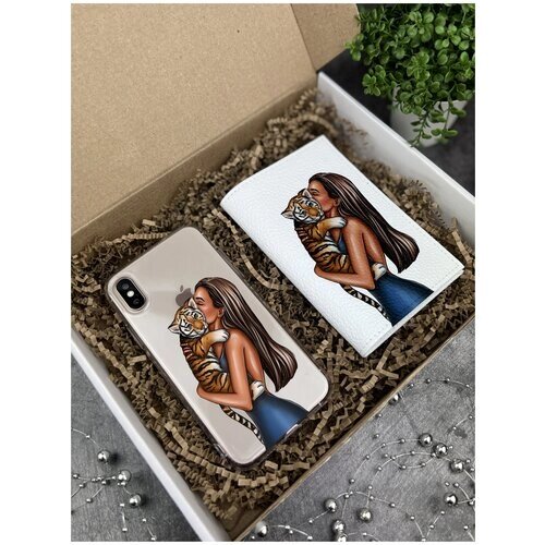 Подарочный набор: Прозрачный силиконовый чехол для iPhone X/Xs/ Айфон 10/10С + Белая кожаная обложка на паспорт Девушка с тигренком