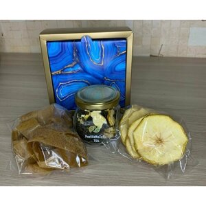 Подарочный набор с чаем и пастилой "Яблочный бум"