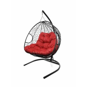 Подвесное кресло из ротанга "Для двоих" черное с красной подушкой M-GROUP