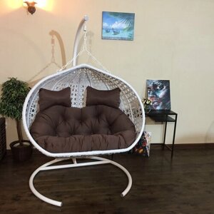 Подвесное кресло Сомбреро кантри на металлической белой стойке с коричневой подушкой