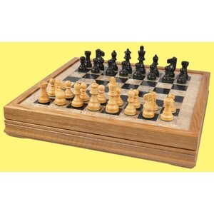 Шахматы Новолуние Люкс (бархатный ложемент, чёрная яшма-дуб, доска 40 на 40 см)