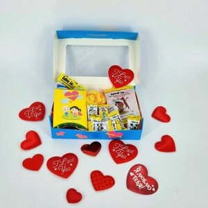 Сладкая валентинка, конфеты и жвачки Love Is в коробке, подарок на день святого валентина