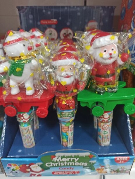 Игрушка Санта и Снеговик с конфетами 8г*12шт от компании choko-city - фото 1