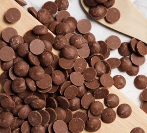Каллеты шоколадные МЕЛКИЕ Барри Каллебаут Молочные 33,6% в Краснодарском крае от компании choko-city