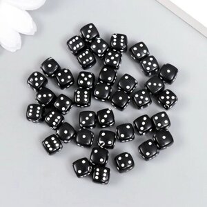 Бусины для творчества пластик "Чёрный игральный кубик" белые точки набор 20гр 0,8х0,8х0,8 см 78118