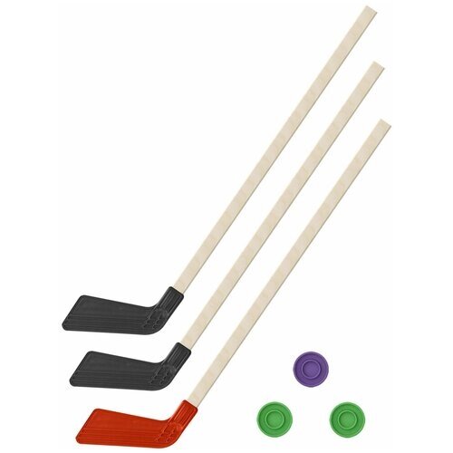 Детский хоккейный набор для игр на улице, свежем воздухе для зимы для лета 3 в 1/ Клюшки хоккейных 80 см красная, черная, синяя + 3 шайбы от компании М.Видео - фото 1