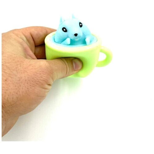 Фуфлик в кружке голубой, антистрессовая игрушка. от компании М.Видео - фото 1