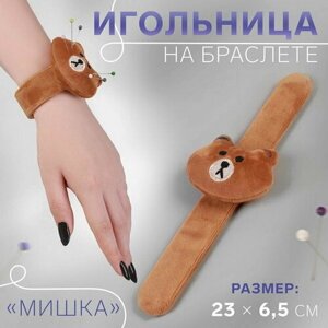 Игольница на браслете "Мишка", 23 x 6.5 см, цвет коричневый