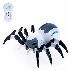Игрушка интерактивный паук 22 см на пульте управления, двигается, свет, музыка, выпускает пламя (пар),128А-31