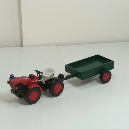 Коллекционная модель трактора Hachette TZ 4K-14, красный/серый/зеленый; синий, 1:43 от компании М.Видео - фото 1