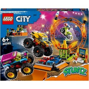 Конструктор LEGO City Stuntz 60295 Арена для шоу каскадёров, 668 дет.