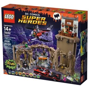 Конструктор LEGO DC Super Heroes 76052 Пещера Бэтмена, 2526 дет.