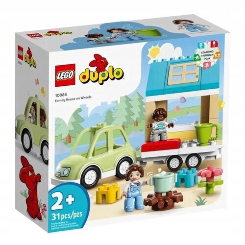 Конструктор LEGO DUPLO 10986 Family House on Wheels, 31 дет. от компании М.Видео - фото 1