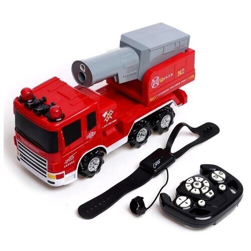 Машина радиоуправляемая «Пожарная служба», 4WD, управление жестами, дымовая пушка от компании М.Видео - фото 1