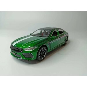 Модель автомобиля BMW M8 коллекционная металлическая игрушка масштаб 1:24 зеленый
