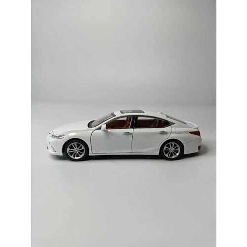 Модель автомобиля металлическая Lexus ES300 белый от компании М.Видео - фото 1