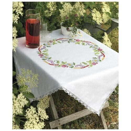 Набор для вышивания Anchor "Скатерть. Summer Flowers Table. Летние цветы", 65x65 см, гладь от компании М.Видео - фото 1