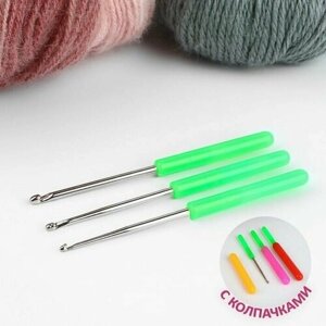 Набор крючков для вязания, с пластиковой ручкой и колпачком, d - 1,5-2,5 мм, 14 см, 3 шт, цвет