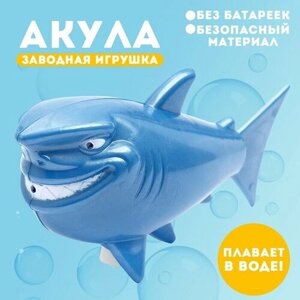 Водоплавающая игрушка «Акула», заводная в Москве от компании М.Видео