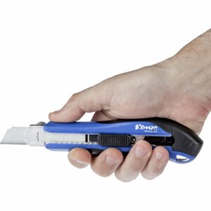 Нож канцелярский 18 мм комус, с фиксатором, мет. направл, синий +5 зап лезвий в Москве от компании М.Видео