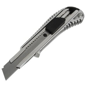 Remocolor Нож универсальный Remocolor, корпус металл, квадратный фиксатор, усиленный, 18 мм