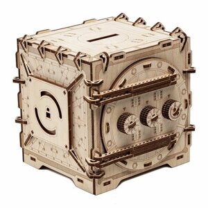 Сборная модель деревянный сейф с кодовым замком (DROVO)