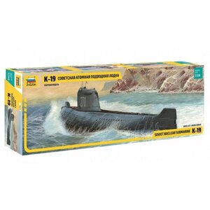 Сборная модель / Модель для сборки Звезда/Zvezda / Советская атомная подводная лодка К-19