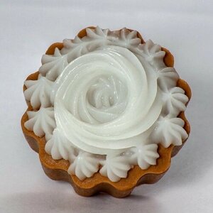 Силиконовая форма для мыла Пирожное №3 3D, для свечей гипса 1шт 6 х 6 х 4 см