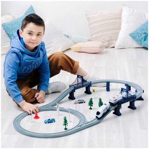 Железная дорога для детей "Мой город, 64 предмета", на батарейках от компании М.Видео - фото 1