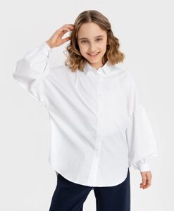 Блузка со спущенным плечом и объемными рукавами белая Button Blue (134)