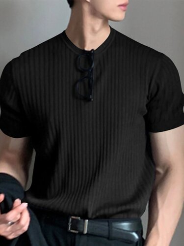 Мужская трикотажная футболка в рубчик с круглым вырезом Шея