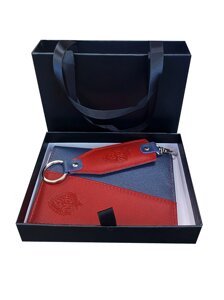 Набор подарочный "Брелок + Обложка для авто документов большая, темно-синий/красный"