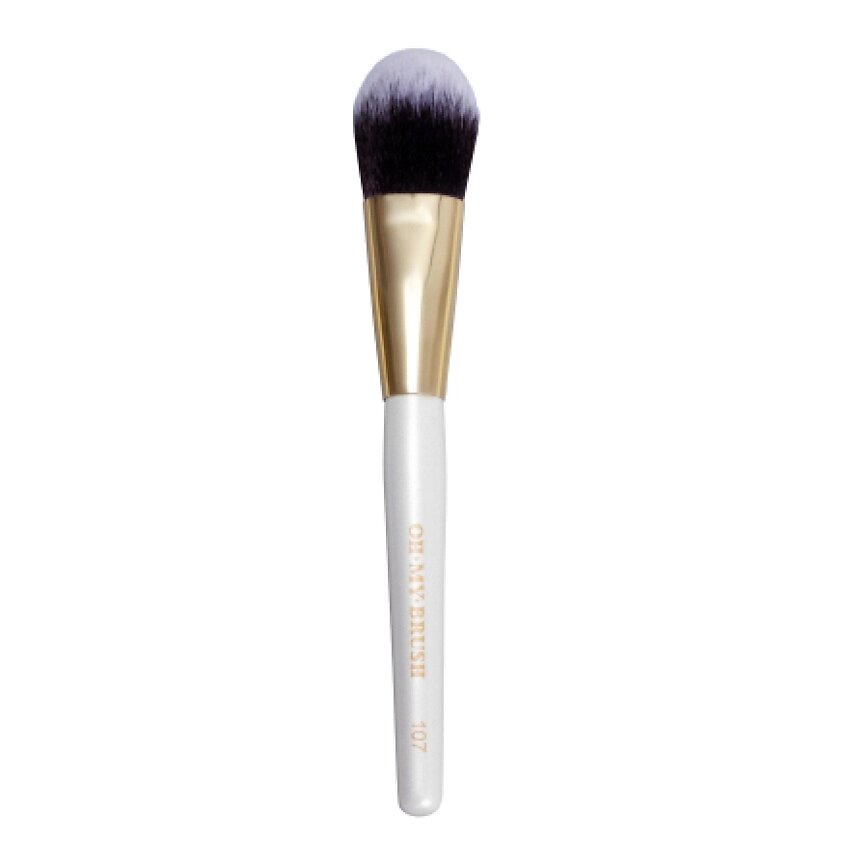 OH MY BRUSH Кисть для тона и коррекции Medium Flat Foundation Brush 107 от компании Admi - фото 1