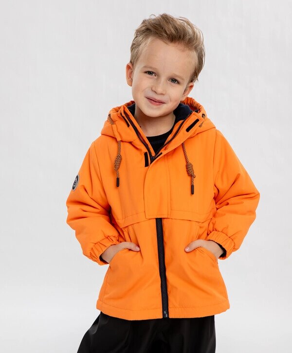 Парка-ветровка демисезонная с капюшоном оранжевая для мальчика Button Blue от компании Admi - фото 1