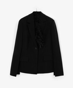 Пиджак со щлицами на рукавах и съемными страусиными перьями на лацкане черный GLVR (L)