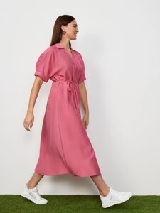 Платье-миди розовое из вискозы (46)