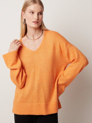 Пуловер с широкими рукавами (46)