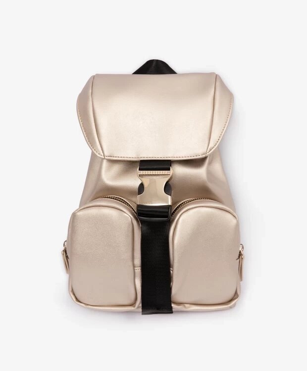 Рюкзак из искусственной кожи с металлизированной поверхностью цвета светлое золото для девочки Gulliver (One size) от компании Admi - фото 1
